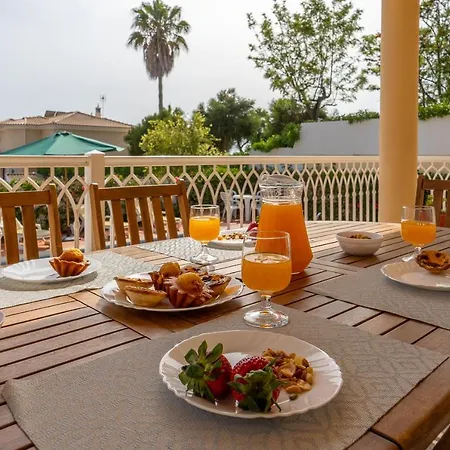 Villa Casa Da Praceta By Hellovacations Albufeira