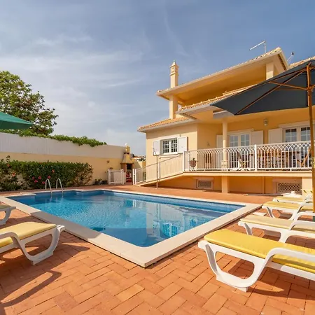 Casa Da Praceta By Hellovacations Albufeira