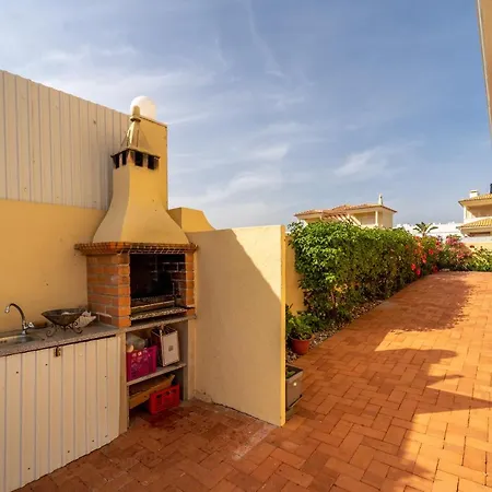 Casa Da Praceta By Hellovacations * Albufeira