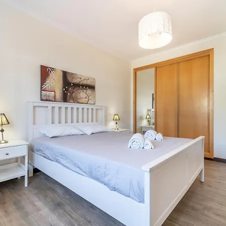 فيلة Casa Da Praceta By Hellovacations البوفيرا